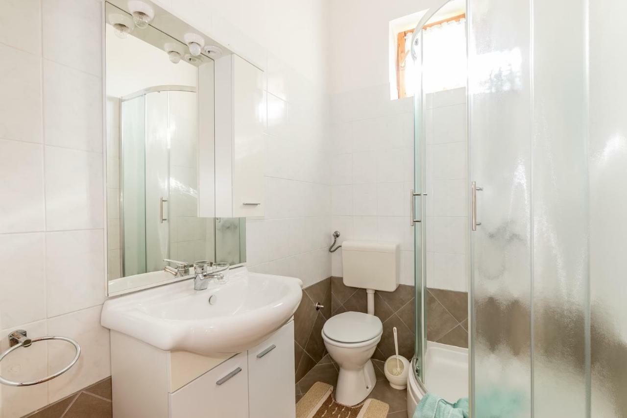 Apartments Darinka Porec Luaran gambar